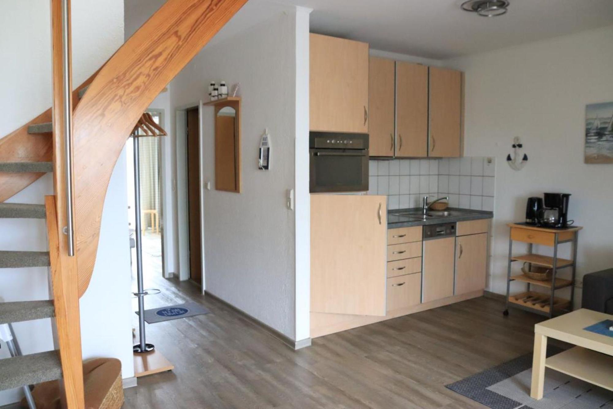 Ferienwohnung Mit Seeblick Und Schwimmbadnutzung In Куксхафен Экстерьер фото