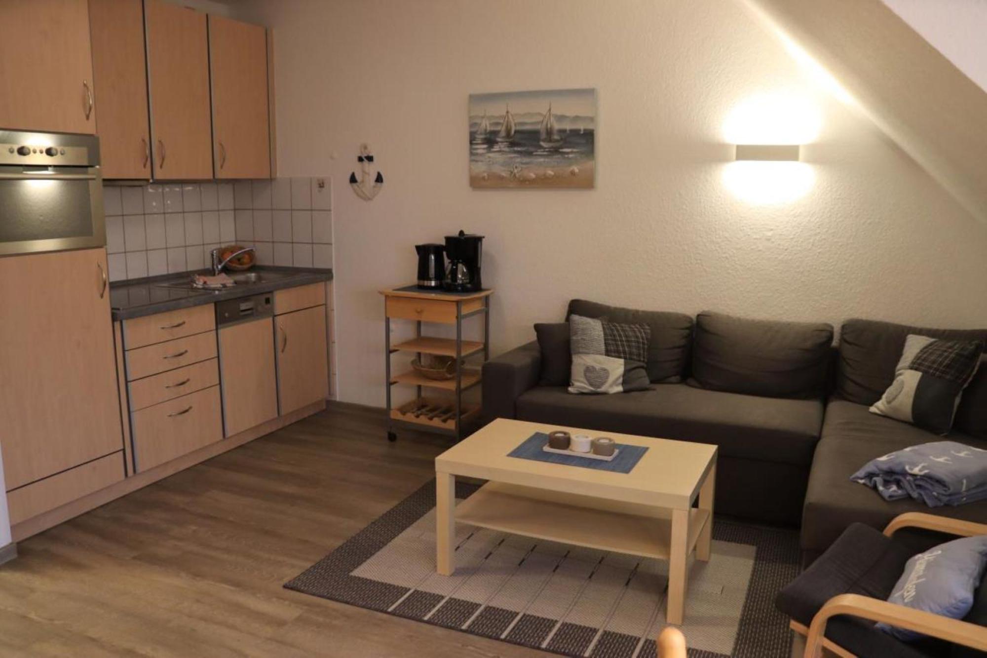 Ferienwohnung Mit Seeblick Und Schwimmbadnutzung In Куксхафен Экстерьер фото